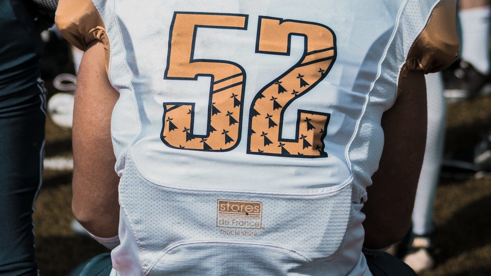 Dennis Uniform Teacher's Discount Club